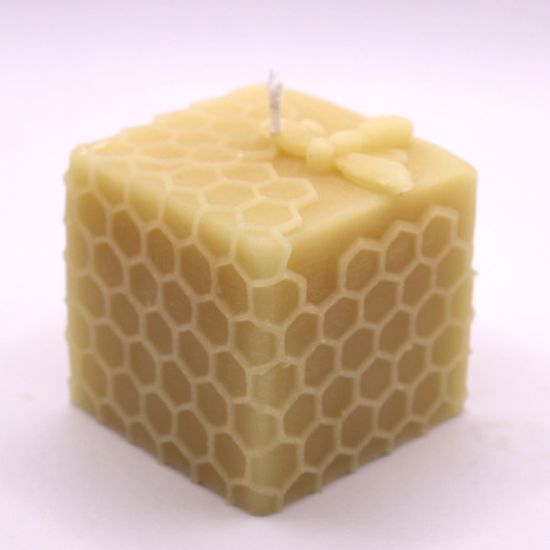 Picture of Large Cube Comb Candle
